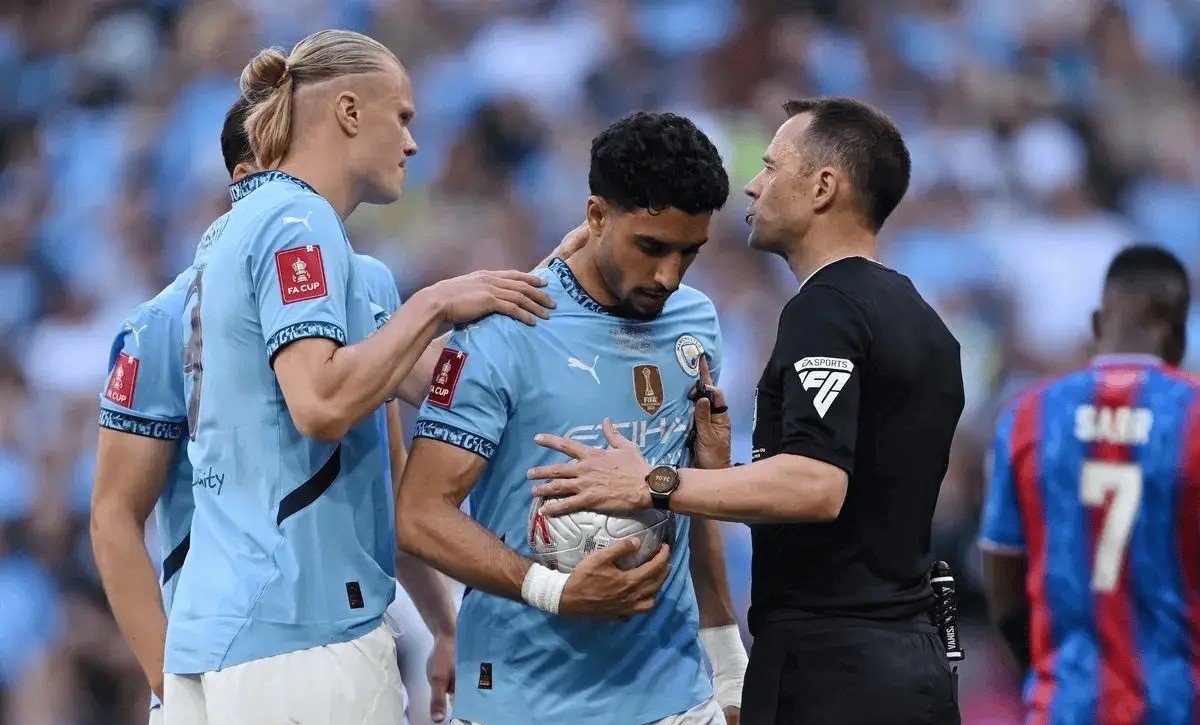 曼城轻取多特蒙德，托马斯穆勒补时绝平法甲的简单介绍